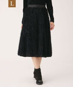 TO BE CHIC (大きいサイズ) / トゥー ビー シック (オオキイサイズ) ロング・マキシ丈スカート | 【L】フェザー刺しゅう スカート