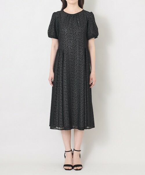 TO BE CHIC (大きいサイズ) / トゥー ビー シック (オオキイサイズ) ロング・マキシ丈ワンピース | 【L】ジャカードレース ギャザードレス | 詳細4