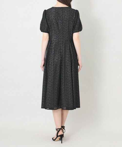 TO BE CHIC (大きいサイズ) / トゥー ビー シック (オオキイサイズ) ロング・マキシ丈ワンピース | 【L】ジャカードレース ギャザードレス | 詳細6