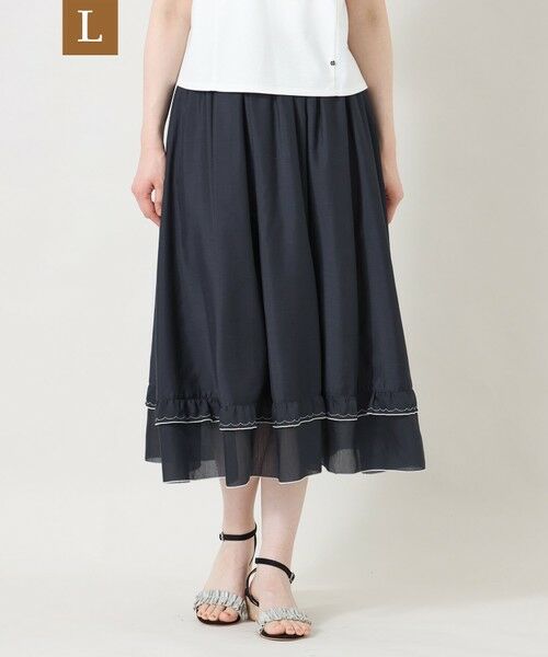 TO BE CHIC (大きいサイズ) / トゥー ビー シック (オオキイサイズ) ロング・マキシ丈スカート | 【L】ライトタッチ ギャザーフリルスカート（ネイビー）