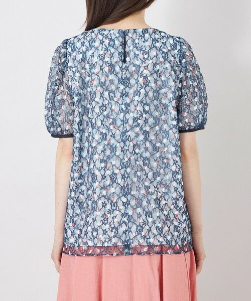 TO BE CHIC (大きいサイズ) / トゥー ビー シック (オオキイサイズ) その他トップス | 【L】ラッセルドットプリント　ギャザーブラウス | 詳細4