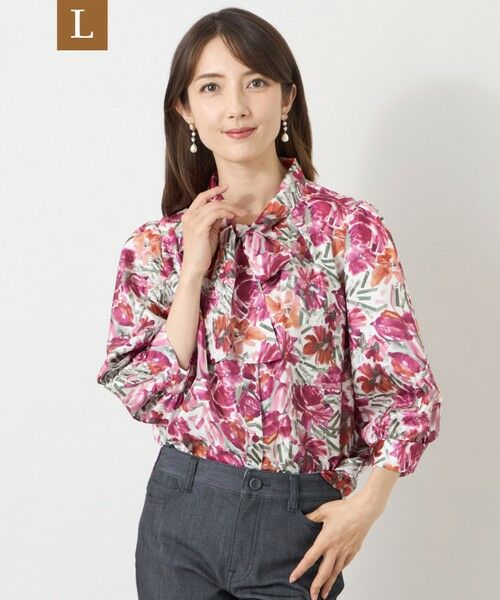 TO BE CHIC (大きいサイズ) / トゥー ビー シック (オオキイサイズ) その他トップス | 【L】アートフラワープリント ボウタイブラウス（パープル系その他）