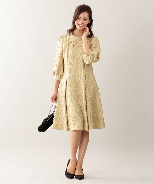 セール 25ans掲載 Swarovski シュリンクフラワードレス ロング マキシ丈ワンピース To Be Chic トゥー ビー シック ファッション通販 タカシマヤファッションスクエア