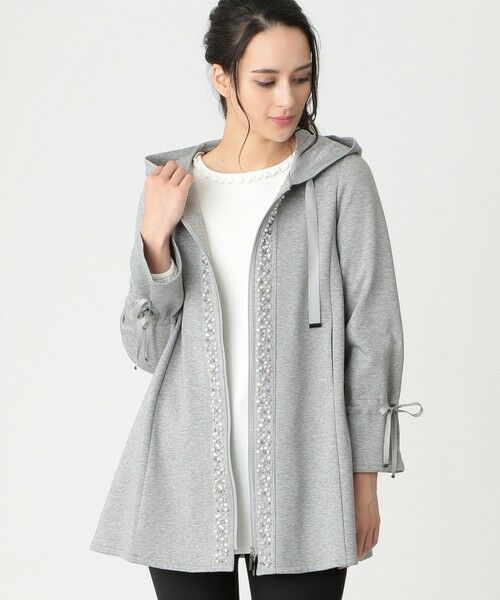 TO BE CHIC✨ダンボールビジューパーカー　サイズ40 TO BE CHIC ダンボールビジューパーカー40