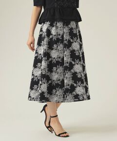 TO BE CHIC / トゥー ビー シック ロング・マキシ丈スカート | 【20周年アニバーサリー】ローズ刺繍　スカート