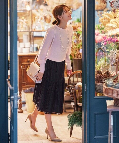 TO BE CHIC / トゥー ビー シック ロング・マキシ丈スカート | アイレットレース ティアードスカート | 詳細1