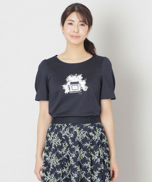 TO BE CHIC/トゥー ビー シック ミモザパフュームモチーフ カットソー ネイビー2 40 TO BE CHIC/トゥー ビー シック ミモザパフュームモチーフ カットソー ネイビー2 40