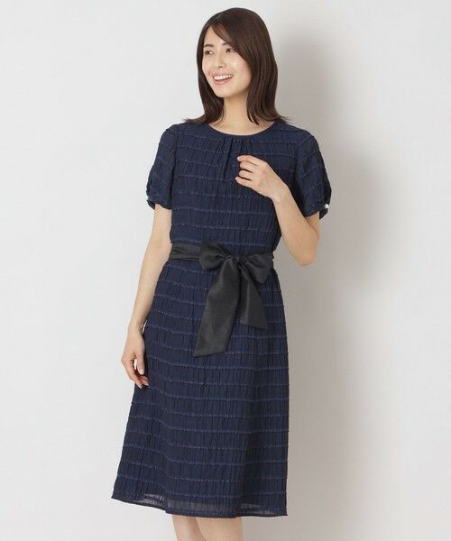 TO BE CHIC/トゥー ビー シック ジャカードタック ワンピース ネイビー1 42 TO BE CHIC/トゥー ビー シック ジャカードタック ワンピース ネイビー1 42