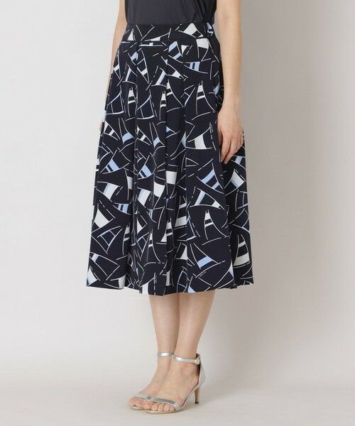 TO BE CHIC / トゥー ビー シック ロング・マキシ丈スカート | セイルプリント タックスカート | 詳細4