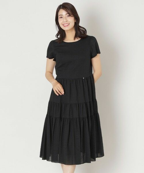 TO BE CHIC/トゥー ビー シック ウェーブローン ランダムティアードワンピース ブラック1 40 TO BE CHIC/トゥー ビー シック ウェーブローン ランダムティアードワンピース ブラック1 40