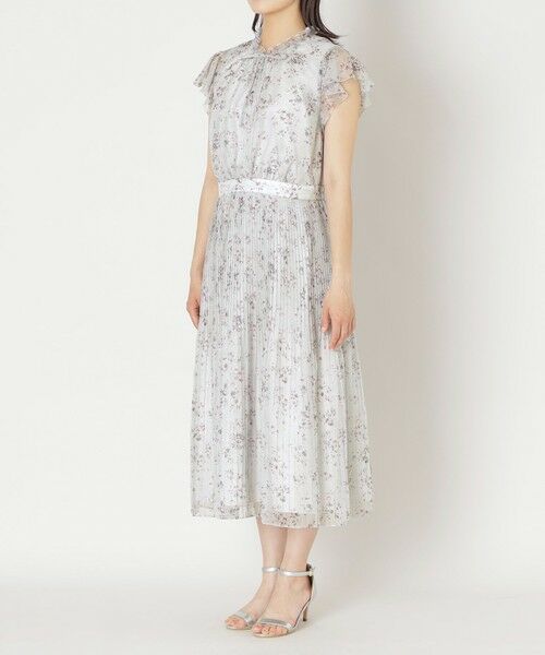 TO BE CHIC / トゥー ビー シック ロング・マキシ丈ワンピース | フラワーリボンプリント ギャザードレス | 詳細6