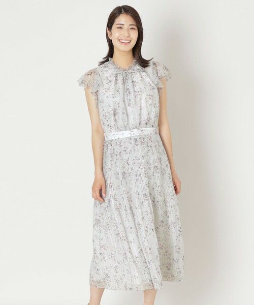 TO BE CHIC / トゥー ビー シック ロング・マキシ丈ワンピース | フラワーリボンプリント ギャザードレス | 詳細11