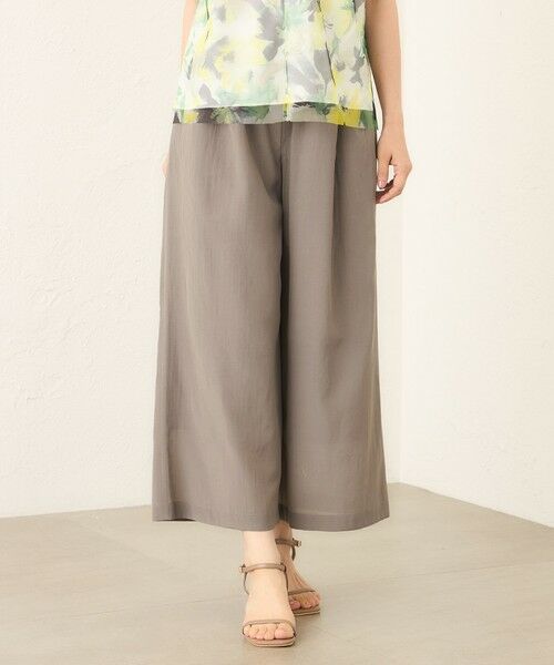 TO BE CHIC/トゥー ビー シック ライトローン ワイドパンツ ベージュ6 42 TO BE CHIC/トゥー ビー シック ライトローン ワイドパンツ ベージュ6 42