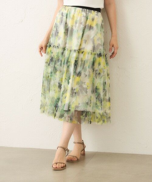 TO BE CHIC/トゥー ビー シック ぼかしフラワー ティアードスカート ダークグリーン1 42 TO BE CHIC/トゥー ビー シック ぼかしフラワー ティアードスカート ダークグリーン1 42