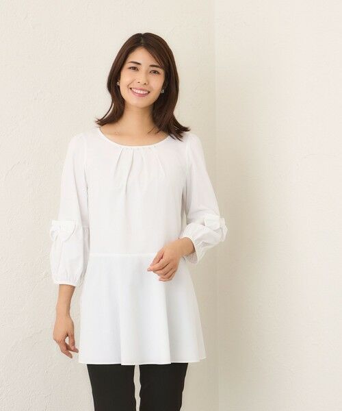 TO BE CHIC/トゥー ビー シック リボンスリーブ チュニックブラウス オフホワイト1 40 TO BE CHIC/トゥー ビー シック リボンスリーブ チュニックブラウス オフホワイト1 40