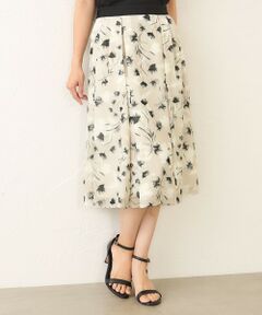 TO BE CHIC / トゥー ビー シック ロング・マキシ丈スカート | ダブルフラワープリント タックスカート