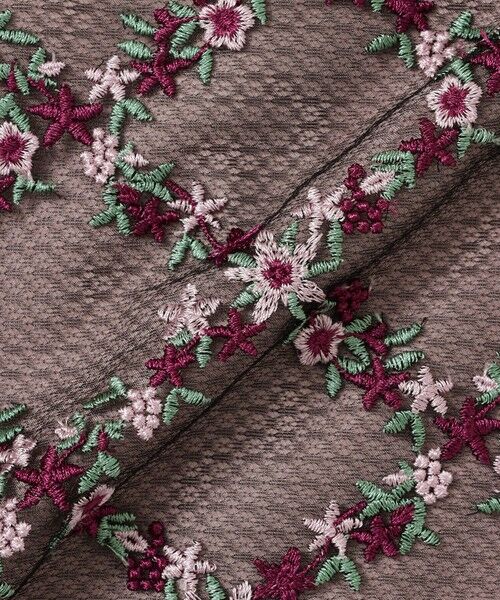 TO BE CHIC / トゥー ビー シック シャツ・ブラウス | フラワー刺しゅう チュニックブラウス | 詳細9