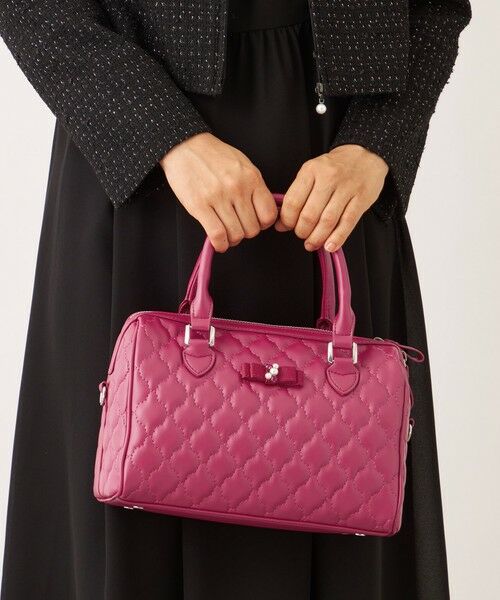 TO BE CHIC / トゥー ビー シック メッセンジャーバッグ・ウエストポーチ | キルトボストンバッグ | 詳細3