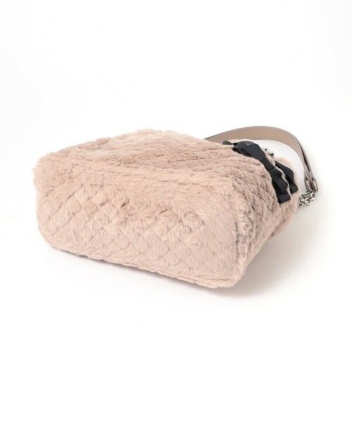 TO BE CHIC / トゥー ビー シック メッセンジャーバッグ・ウエストポーチ | ダイヤ柄フェイクファー ショルダーバッグ | 詳細7