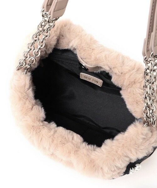 TO BE CHIC / トゥー ビー シック メッセンジャーバッグ・ウエストポーチ | ダイヤ柄フェイクファー ショルダーバッグ | 詳細8
