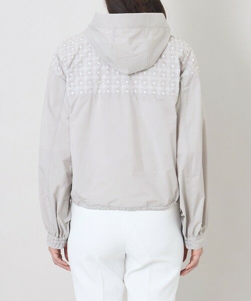 TO BE CHIC / トゥー ビー シック ノーカラージャケット | エンブロイダリーフーデット ブルゾン | 詳細7