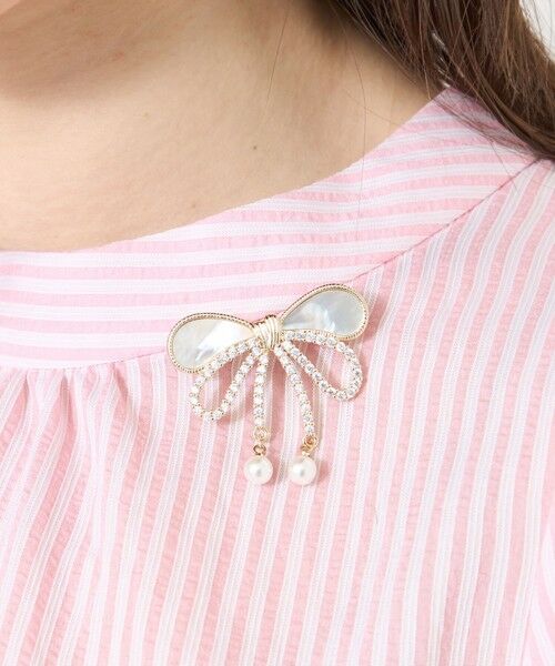 TO BE CHIC / トゥー ビー シック ネックレス・ペンダント・チョーカー | ダブルリボン ブローチ（ホワイト1）