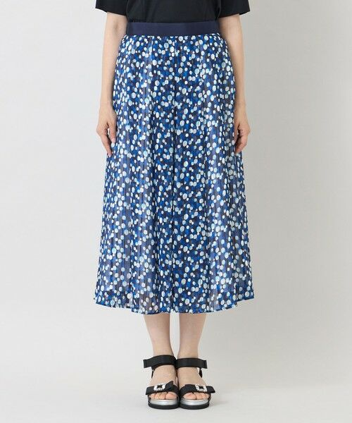 TO BE CHIC / トゥー ビー シック ロング・マキシ丈スカート | シャドードットプリント タックフレアスカート | 詳細5