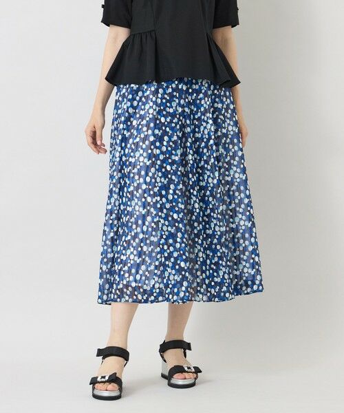 TO BE CHIC / トゥー ビー シック ロング・マキシ丈スカート | シャドードットプリント タックフレアスカート(ターコイズ1)