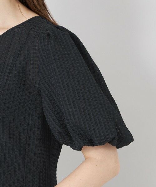 TO BE CHIC / トゥー ビー シック ロング・マキシ丈ワンピース | サテンサッカーライン ワンピース | 詳細8