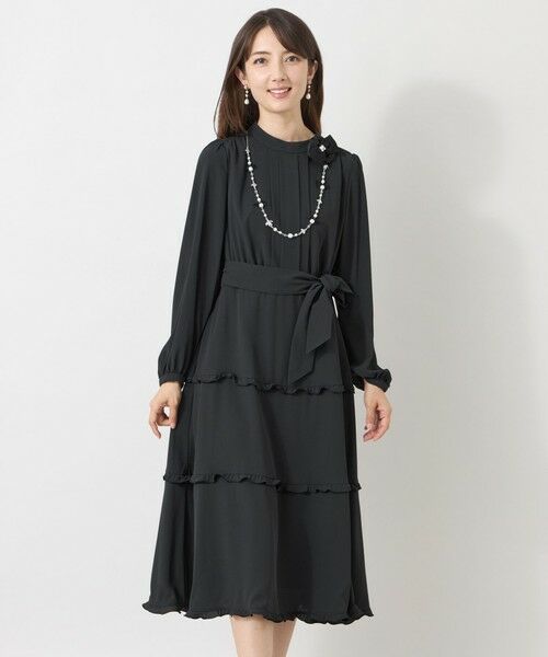 TO BE CHIC / トゥー ビー シック ロング・マキシ丈ワンピース | ミネラルテックス フリルヘムワンピース(ブラック1)