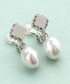 SWING PEARL CLOVER EARRINGS イヤリング