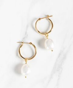 【新色ピンクゴールドが入荷！】【WEB限定】PETAL HOOP PIERCED EARRINGS K10 淡水パール ピアス