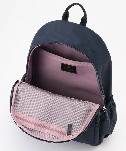 TOCCA☆ CAROVANA BACKPACK ☆ノートパソコン入ります A4サイズ収納可・WEB＆一部店舗限定】CAROVANA BACKPACK 10
