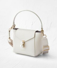 【大人百花掲載】INNOCENCE LEATHER POCHETTE ポシェットバッグ