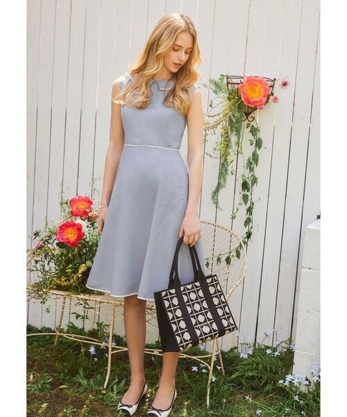 TOCCA ワンピース　新品 セール】 【一部店舗限定カラーあり・洗える】RAVISHING CLOVERS