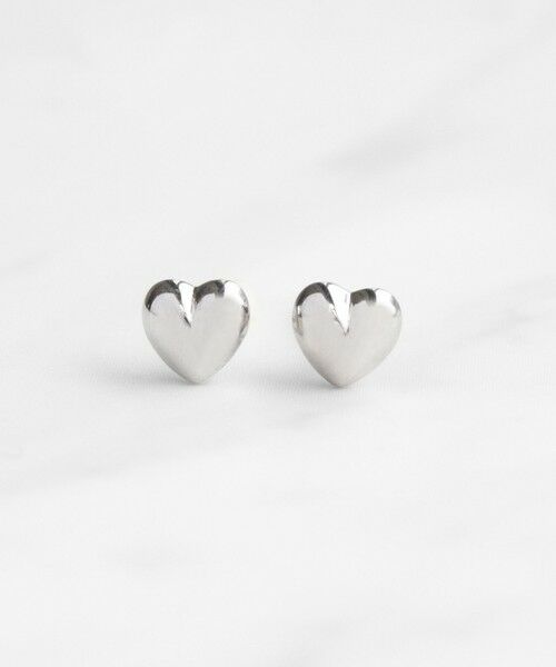TOCCA / トッカ ピアス・イヤリング | 【WEB限定】WITH HEART PIERCED EARRINGS プラチナ ピアス | 詳細1