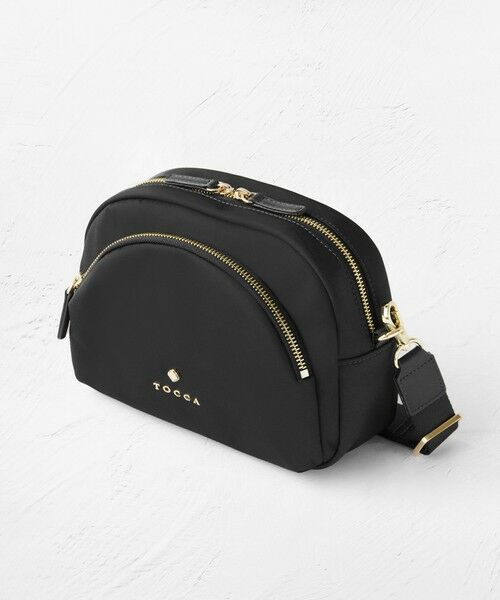 新品未使用トッカ撥水LUNAE NYLON BAGショルダーバッグ 撥水】LUNAE NYLON BAG ショルダーバッグ / TOCCA