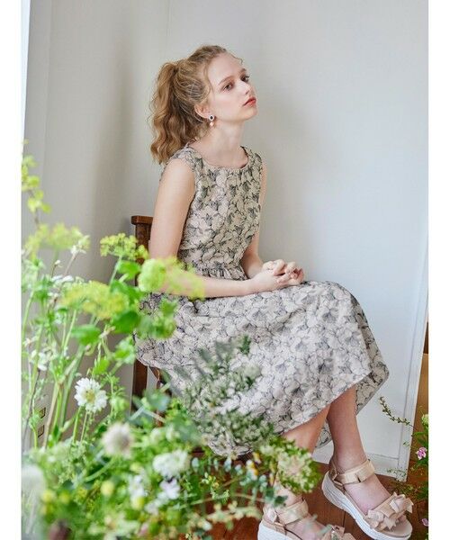 TOCCAワンピース TOCCA（トッカ）ワンピース 白 サイズ:2(M位) レディース
