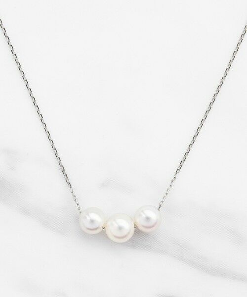 TOCCA/gbJ yWEBzPRECIOUS FRILL PEARL NECKLACE v`i ARp[ lbNX v`in F
