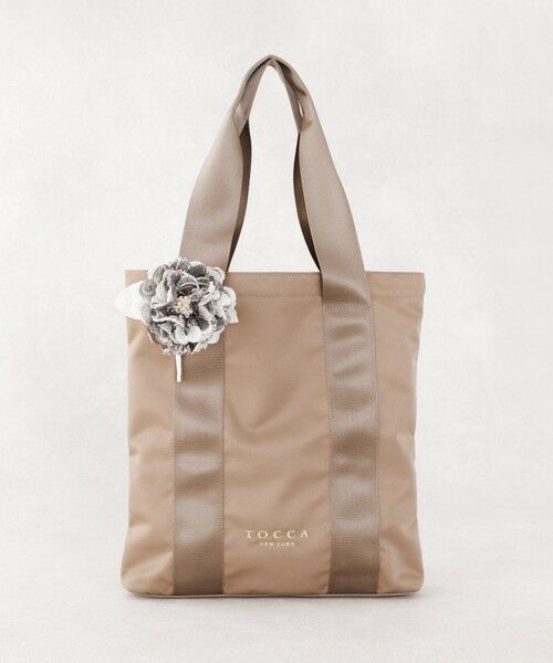 TOCCA / トッカ トートバッグ | 【アップサイクルコサージュ付き・美香＆Lov?coコラボ・数量限定・A4サイズ対応】FLOWER IN HEART BAG バッグ | 詳細22