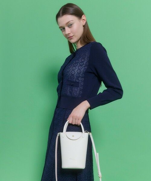 TOCCA / トッカ ショルダーバッグ | 【八木アリサさん着用】PETAL SILHOUETTE LEATHER POCHETTE ポシェット | 詳細8