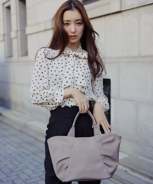 TOCCA / トッカ トートバッグ | 【宮本茉由さん・八木アリサさん着用】RIBBON KNOT NYLONBAG ナイロントートバッグ | 詳細10