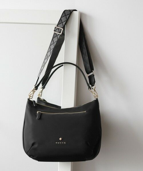 TOCCA / トッカ ショルダーバッグ | CUSHION SILHOUETTE NYLON BAG マルチWAY バッグ（ブラック系）
