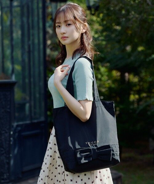 TOCCA / トッカ エコバッグ | HOLDING KNOT SUBBAG サブバッグ【星風まどかさん着用・A4サイズ対応】（ブラック系）
