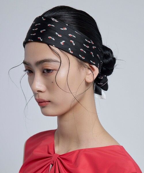 TOCCA / トッカ バンダナ・スカーフ | 【岡崎紗絵さん着用】RIBBON&HIGHHEEL SILK SCARF シルクスカーフ | 詳細7