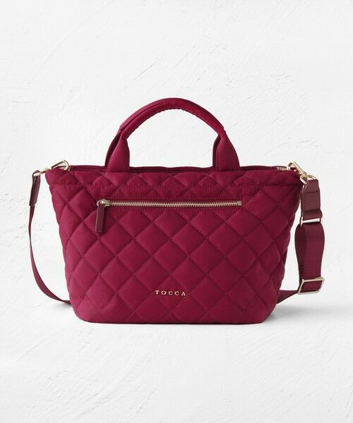 TOCCA / トッカ トートバッグ | TRACE PAVE FASTENER TOTE ナイロンキルトバッグ（レッド系）