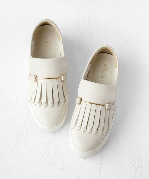 TOCCA / トッカ スニーカー | 【晴雨兼用】FRINGE SLIPON RAIN SNEAKERS スニーカー（アイボリー系）