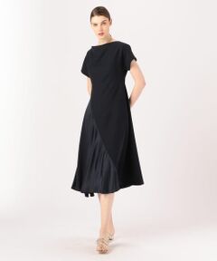 BAUME The Black Contemporary ボートネックパネルドレス