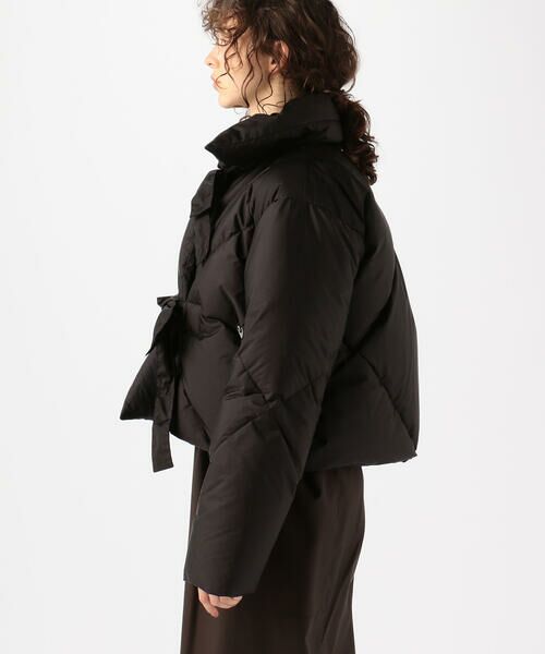 セール Sofie D Hoore ビッグカラー ショートダウンジャケット ダウンジャケット ベスト Tomorrowland トゥモローランド ファッション通販 タカシマヤファッションスクエア