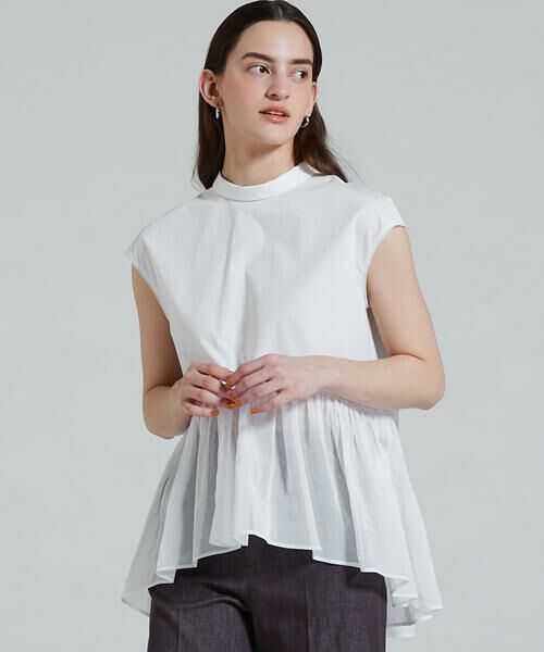 セール】 ホワイトコンビネーション ギャザーフレアブラウス